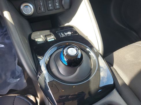 Used 2024 Nissan Leaf SV Plus image 24