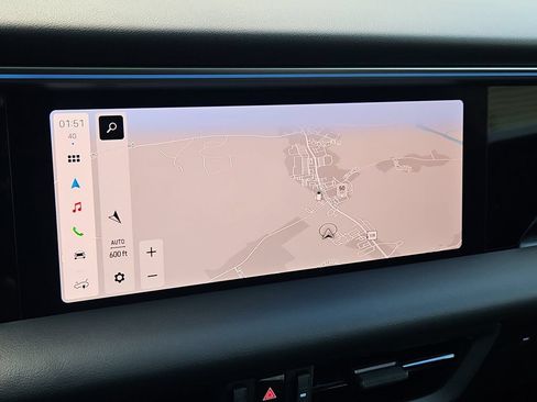 Certified 2025 Porsche Macan 4 Electric AWD/4WD image 18