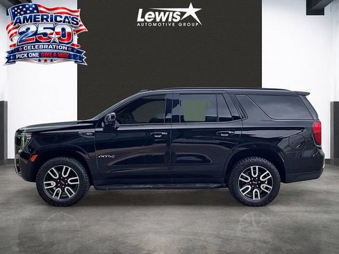 Used 2024 GMC Yukon AT4 w/ Technology Package AWD/4WD image 2