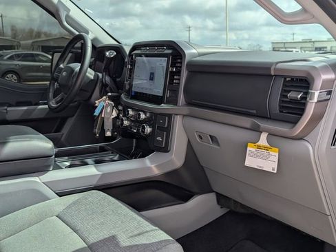 Used 2024 Ford F150 XLT w/ Mobile Office Package image 25