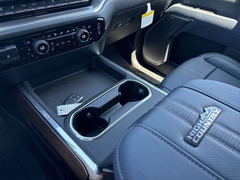 New 2026 Chevrolet Silverado 3500 High Country w/ High Country Premium Package AWD/4WD image 21
