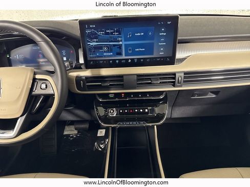 New 2026 Lincoln Corsair Premiere image 15