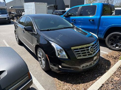 Used 2013 Cadillac XTS FWD image 4