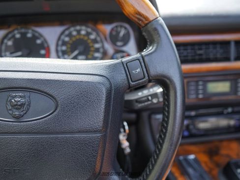Used 1994 Jaguar XJS 4.0 Convertible RWD image 79