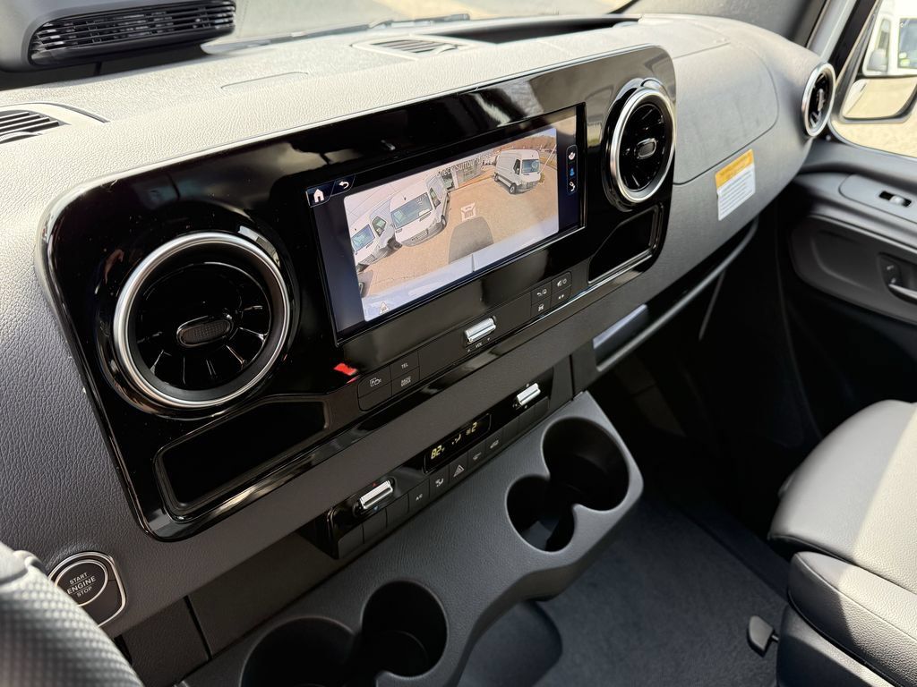 New 2026 Mercedes-Benz Sprinter 2500 image 18