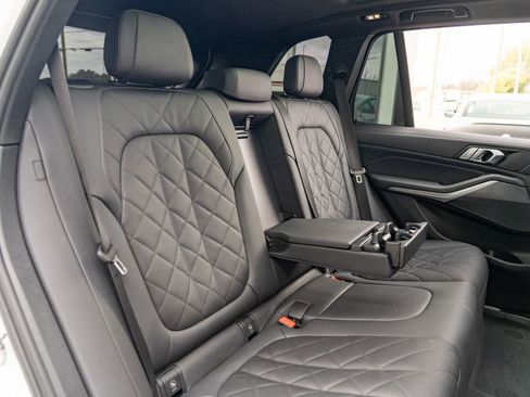 Used 2023 BMW X5 xDrive40i w/ M Sport Package image 17