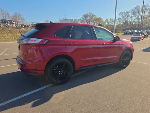 Used 2024 Ford Edge ST-Line w/ Class II Trailer Tow Package image 3
