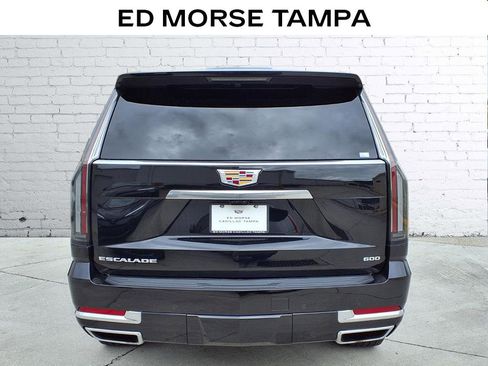 Certified 2025 Cadillac Escalade Premium Luxury image 4