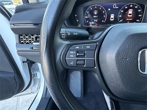 Used 2024 Honda Accord EX image 22