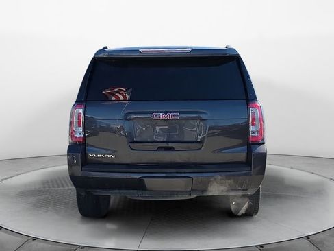 Used 2016 GMC Yukon SLE w/ Convenience Package image 4