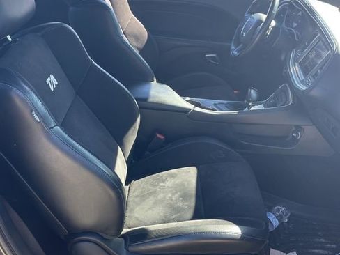 Used 2020 Dodge Challenger R/T w/ T/A Package image 8