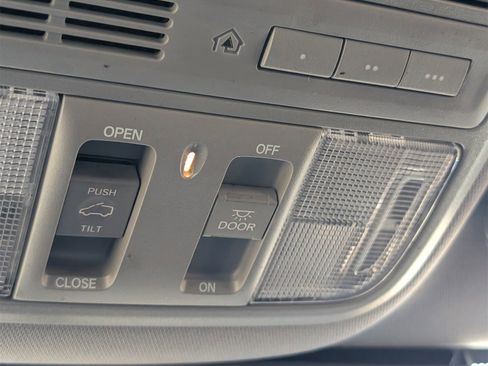 Used 2021 Honda CR-V EX-L image 28