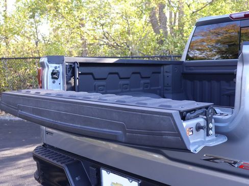 Certified 2024 Chevrolet Silverado 1500 ZR2 image 50