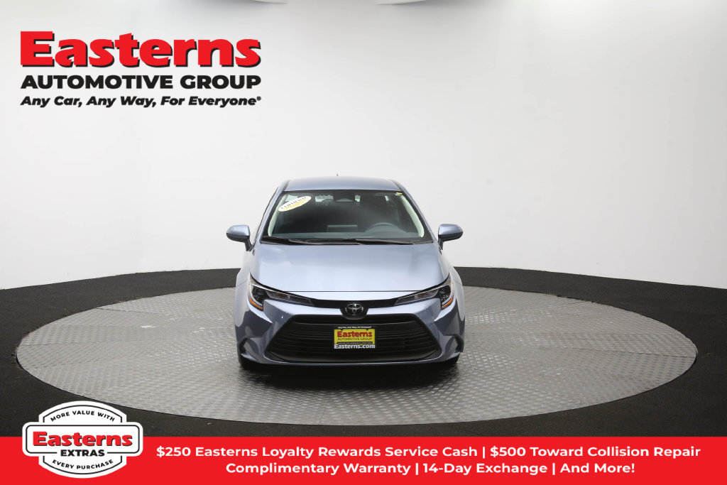 Used 2025 Toyota Corolla LE FWD image 53