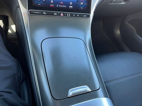 Used 2024 Mercedes-Benz GLC 300 GLC 300 image 42
