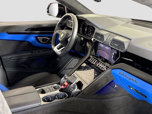 Used 2024 Lamborghini Urus S AWD/4WD image 36