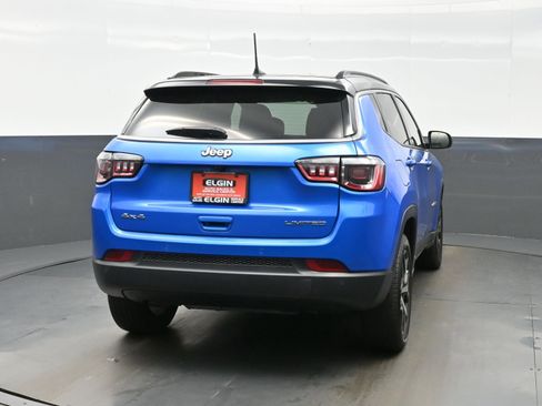 Used 2025 Jeep Compass Limited AWD/4WD image 5