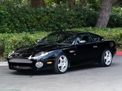 Used 2002 Aston Martin DB7 Vantage image 2