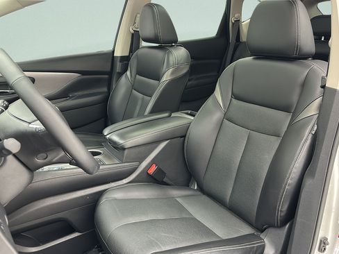 Used 2021 Nissan Murano SL w/ SL Moonroof Package AWD/4WD image 16