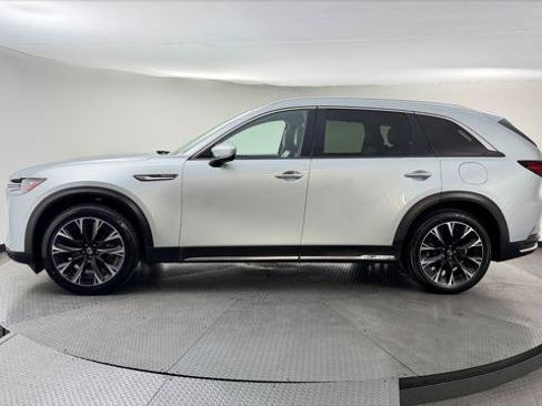 Used 2024 MAZDA CX-90 Plug-In Hybrid w/ Premium Plus AWD/4WD image 3
