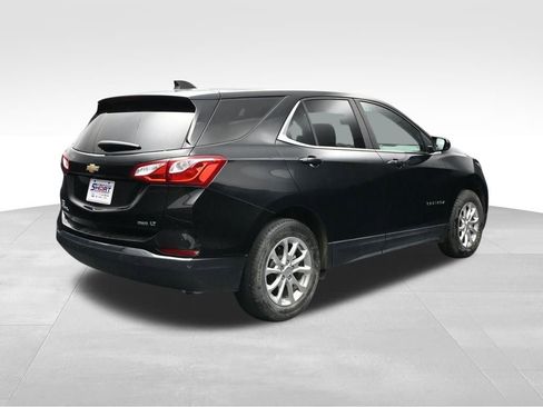 Used 2021 Chevrolet Equinox LT w/ Driver Convenience Package AWD/4WD image 5