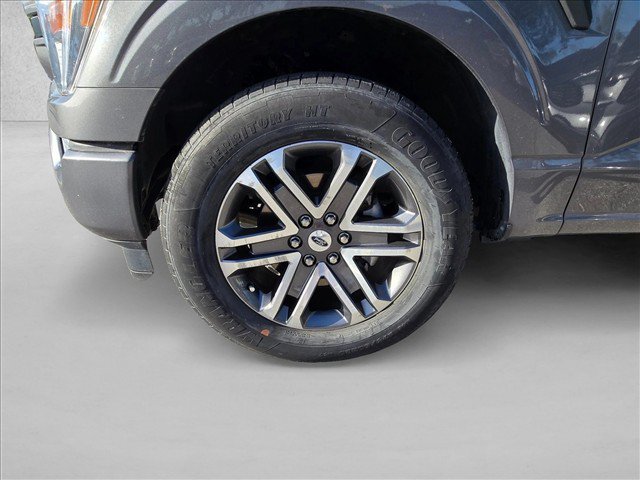 Used 2022 Ford F150 XL w/ STX Appearance Package RWD image 8