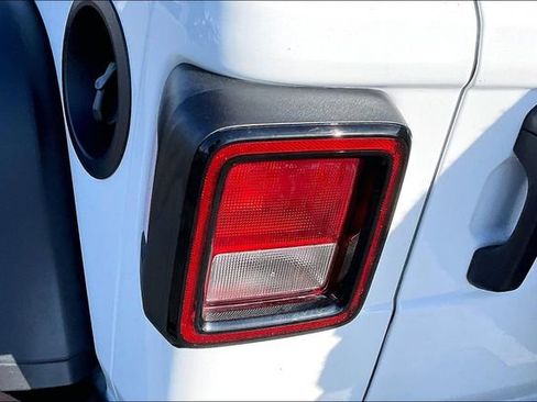 Used 2026 Jeep Wrangler Willys image 28