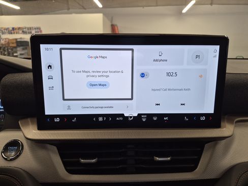 Used 2025 Ford Explorer Active RWD image 33