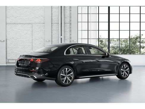 New 2026 Mercedes-Benz E 450 4MATIC Sedan image 22