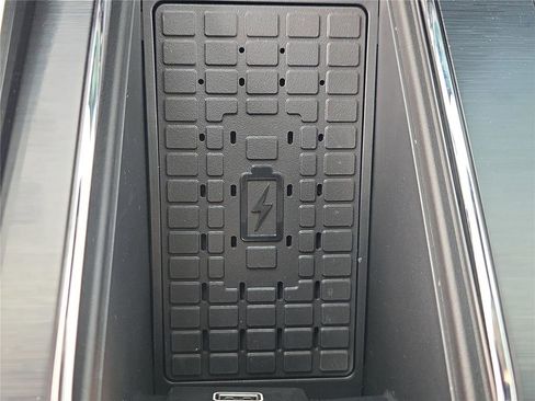 New 2026 Lincoln Aviator AWD image 18