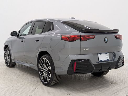 New 2026 BMW X2 xDrive28i w/ Technology Package AWD/4WD image 3