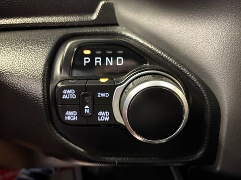 Used 2022 RAM 1500 Big Horn AWD/4WD image 23