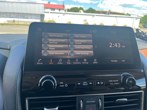 Used 2023 Nissan Armada SL RWD image 21
