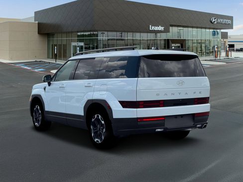 Used 2026 Hyundai Santa Fe SEL image 5