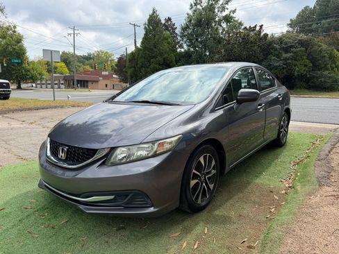 Used 2014 Honda Civic EX image 2
