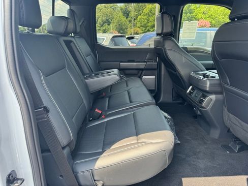 New 2025 Ford F150 Lariat w/ Equipment Group 501A Mid image 30