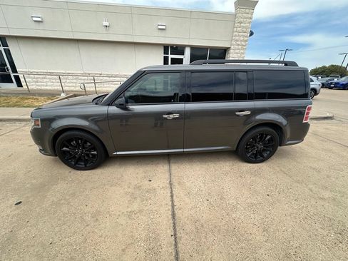 Used 2016 Ford Flex Limited w/ Equipment Group 301A FWD image 21