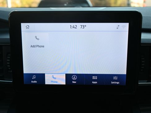 Used 2020 Ford Explorer Limited w/ Hybrid Equipment Group 310A image 23