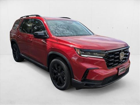 New 2025 Honda Pilot Black Edition image 3