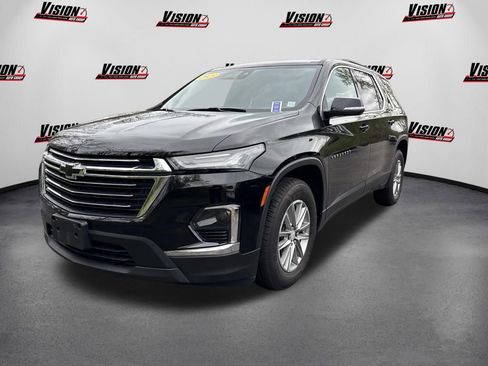 Used 2023 Chevrolet Traverse LT AWD/4WD image 1