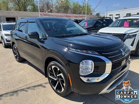 Used 2024 Mitsubishi Outlander SE image 20