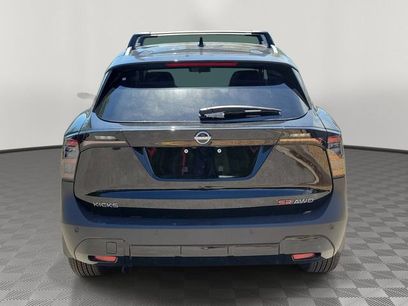 New 2026 Nissan Kicks SR w/ Cold Weather Package