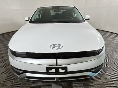 Used 2024 Hyundai Ioniq 5 SE AWD/4WD image 7