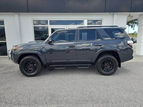 Used 2024 Toyota 4Runner TRD Off-Road Premium w/ Moonroof Package AWD/4WD image 4
