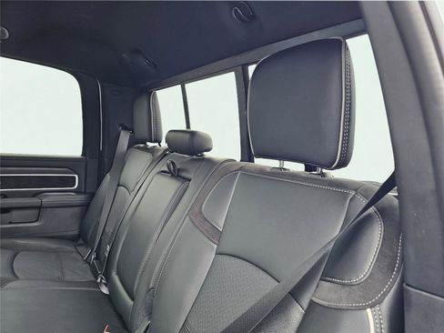 New 2026 RAM 2500 Laramie AWD/4WD image 35
