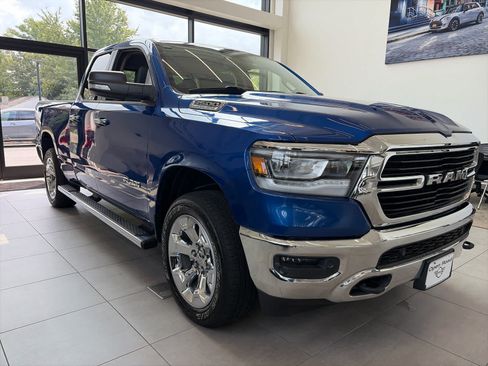 Used 2019 RAM 1500 Big Horn AWD/4WD image 3