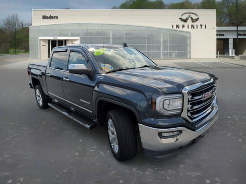 Used 2018 GMC Sierra 1500 SLT w/ SLT Premium Package AWD/4WD image 2