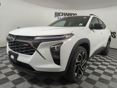 Used 2025 Chevrolet Trax RS w/ Driver Confidence Package