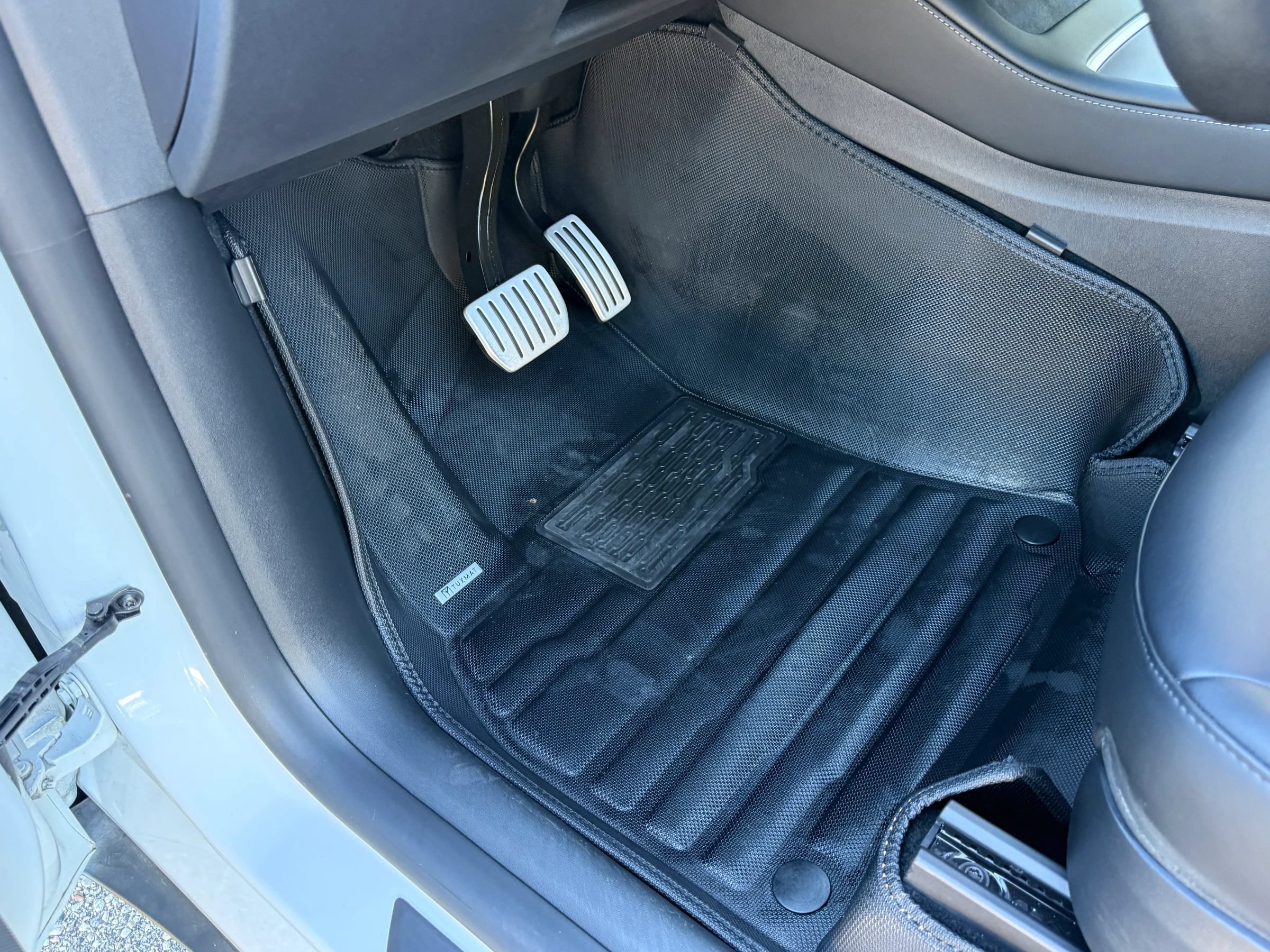 Used 2023 Tesla Model Y Performance AWD/4WD image 9