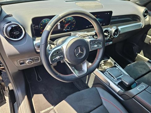 Used 2023 Mercedes-Benz GLB 250 image 15